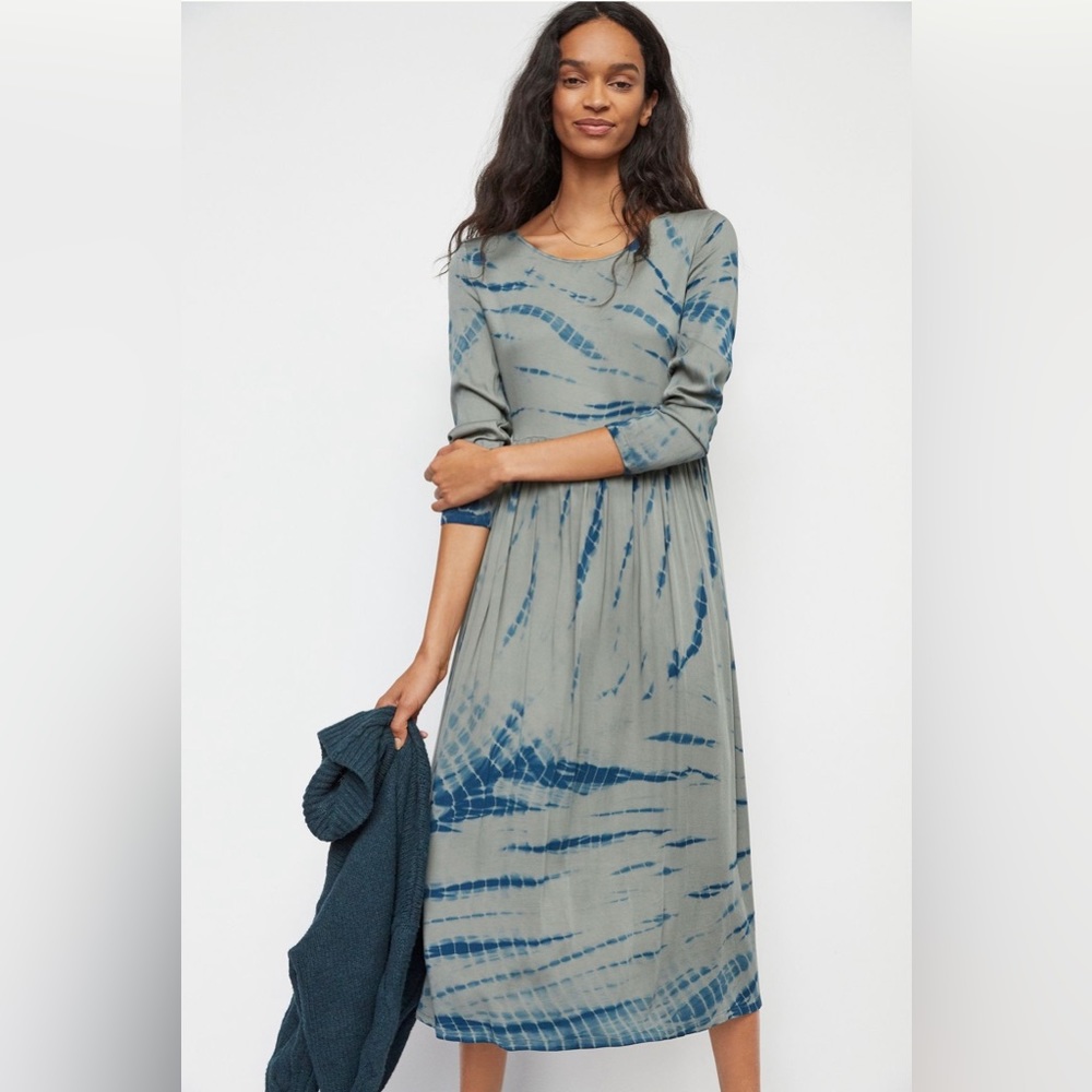 Eliska tie-dye maxi dress